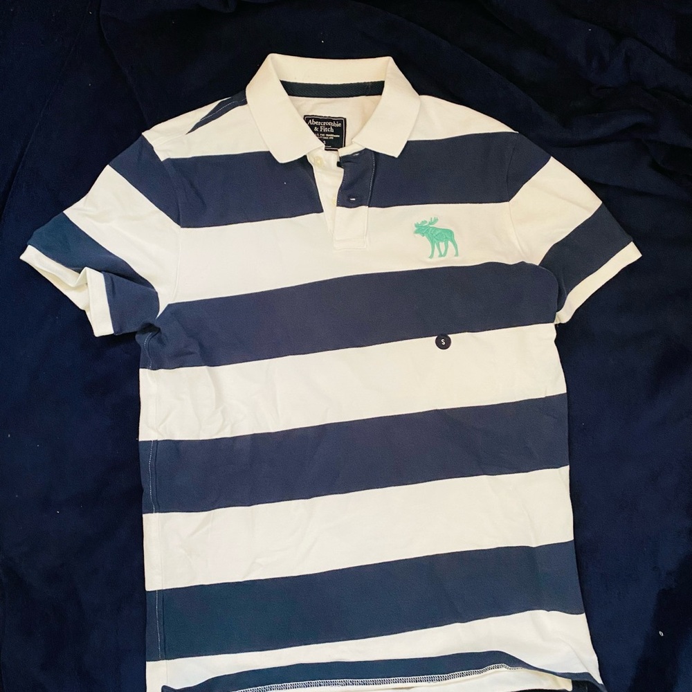 Abercrombie & Fitch Men's Polo - Navy and White Stripes